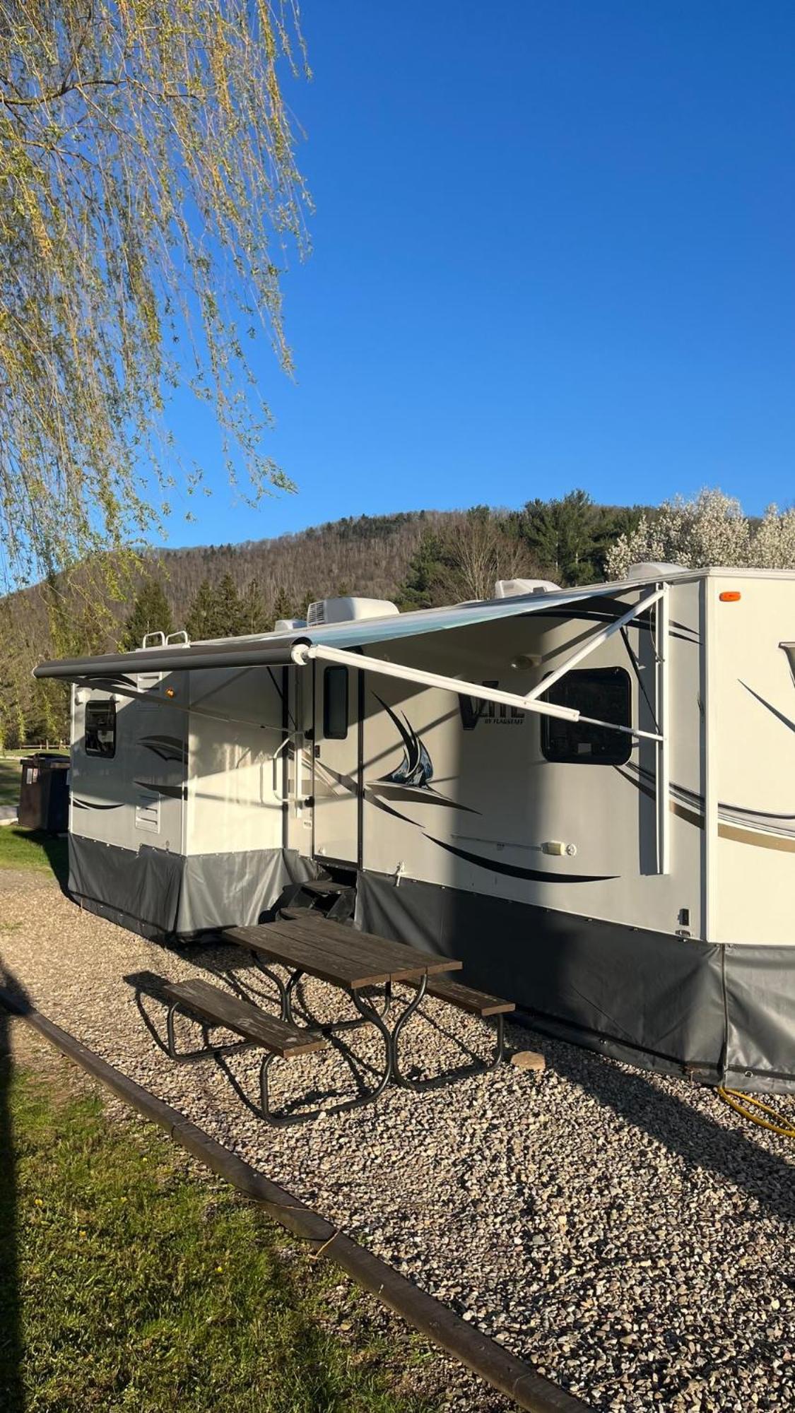 Route 6 Campground Gaines Exteriér fotografie